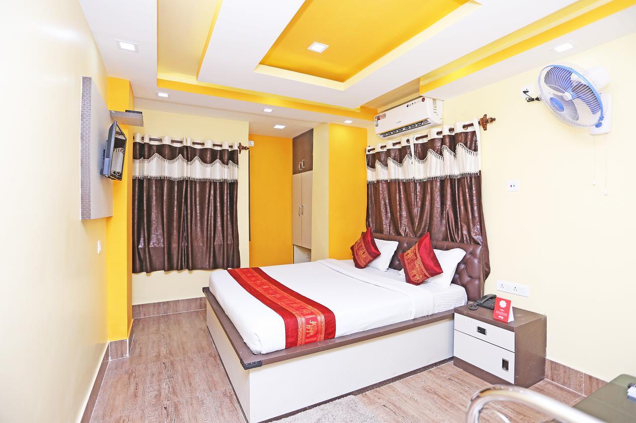 Oyo 9975 Hotel Asmeet โกลกาตา ภายนอก รูปภาพ