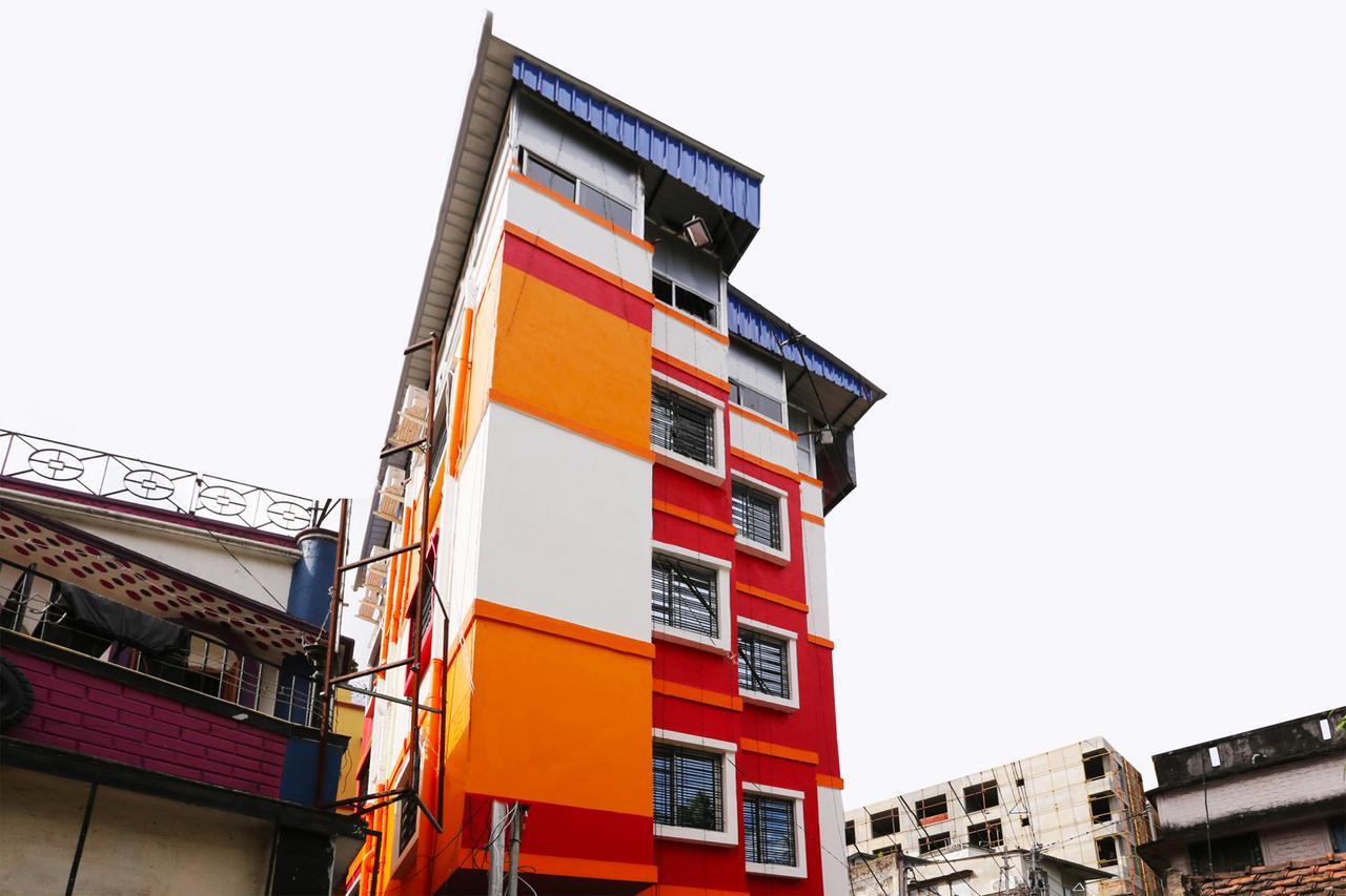 Oyo 9975 Hotel Asmeet โกลกาตา ภายนอก รูปภาพ