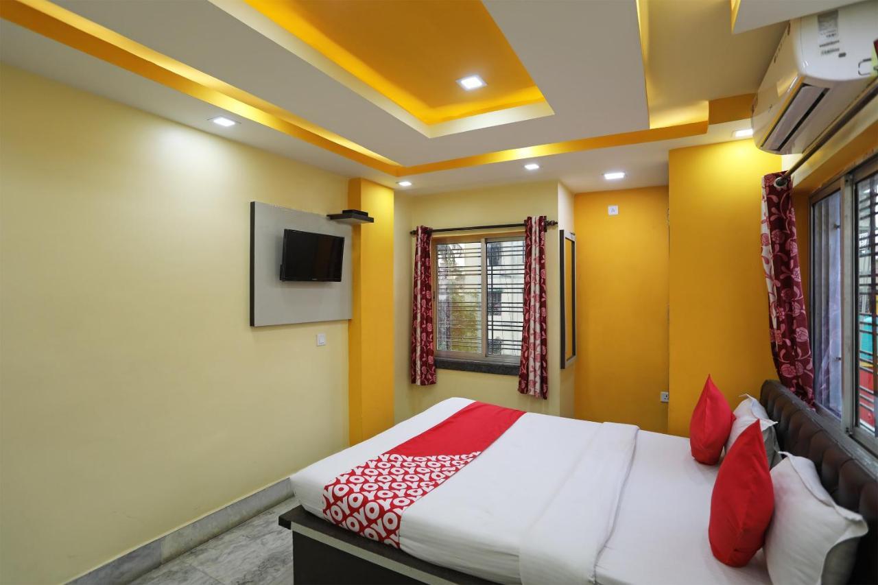 Oyo 9975 Hotel Asmeet โกลกาตา ภายนอก รูปภาพ